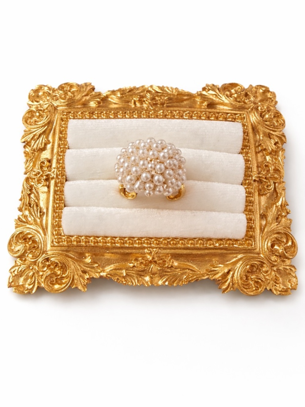 Vintage Style Faux Pearl Cluster Dome Ring Size 7 Gold Tone Statement Ring NEW